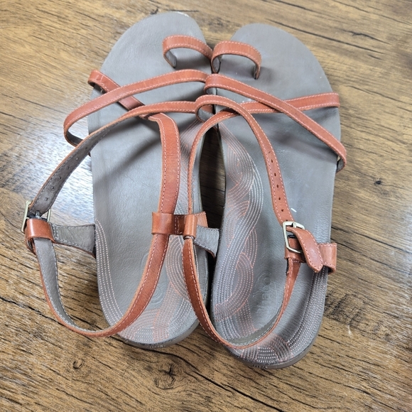 Chaco Dorra Burnt Orange Leather Strappy Sandals - Picture 2 of 9